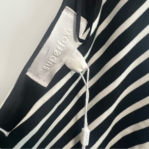 Superfoxx Black White Stripes Sheath Dress, New with Tags - Picture 6 of 6